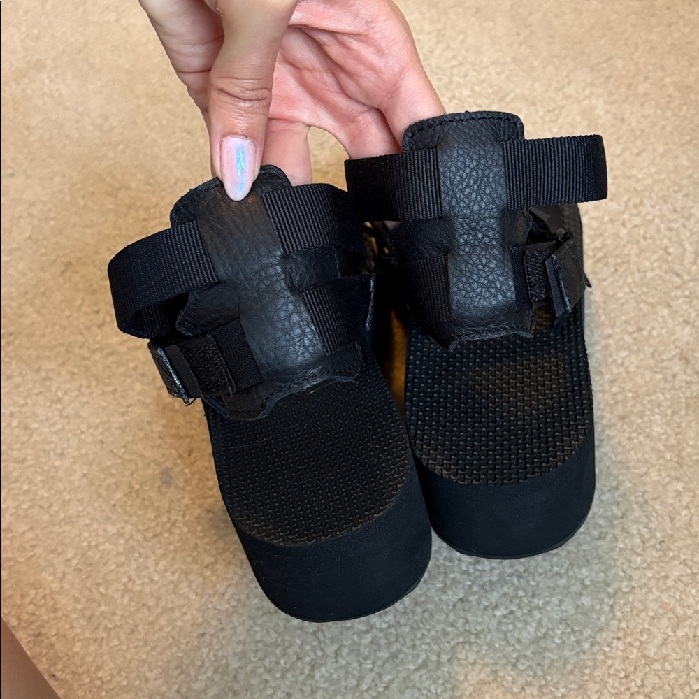 Teva Black Flatform Mevia Platform Gladiator Sandals Women's Sz 10
BRAND NEW ! - Picture 6 of 6